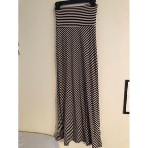 Stripped Maxi Skirt